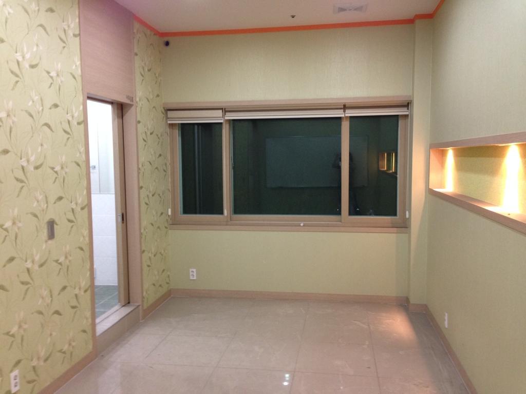 Champ Hostel Пусан Екстериор снимка